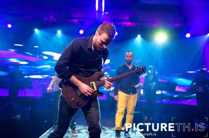 Bands, Musiker, Sänger und Künstler in Stuttgart buchen